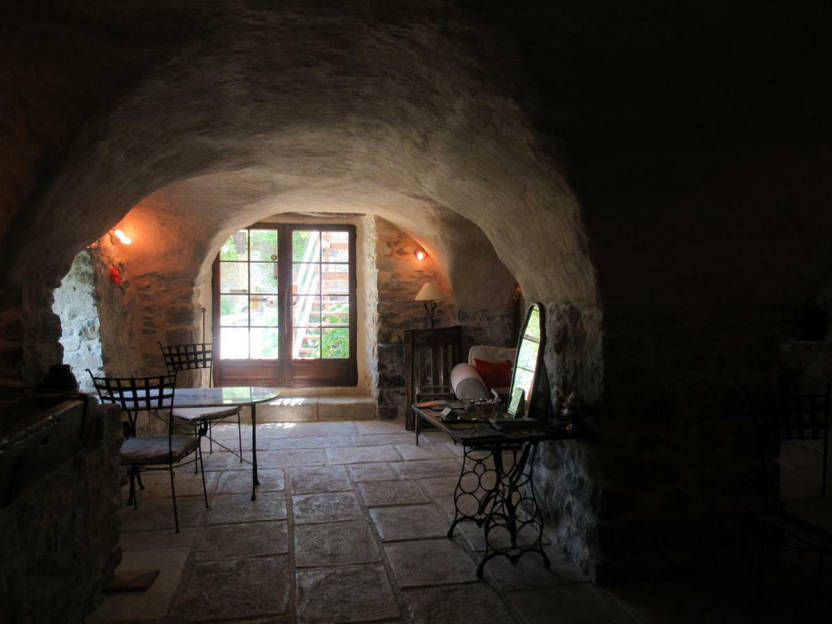 La Ferme De La Condamine Bed & Breakfast Saint-Andre-de-Rosans Exterior photo